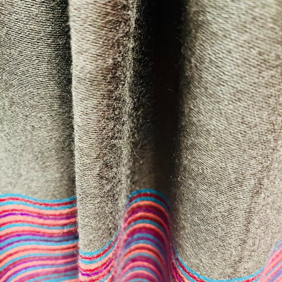 Modern Rose Pashmina Scarf - Picture 8 of 8